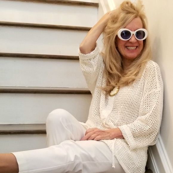 Tapemeasure NY Ex. Cond & Cleaned Fisherman Crochet Coverup Blouse, M, $25 - Picture 8 of 16